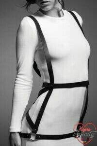 13015_300_robe_harnais_noire-maze.jpg