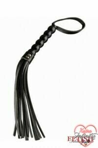 15835_300_martinet_beaded_cat-o-nine.jpg