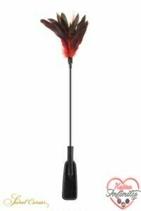 18511_300_tapette_a_plumes_rouges_et_noires-sweet_caress.jpg