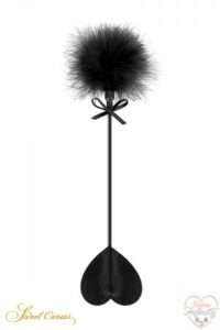 18701_300_tapette_coeur_avec_pompon_noir-sweet_caress.jpg