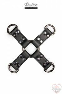 18765_300_croix_en_cuir_hog_tie-easytoys_fetish_collection.jpg