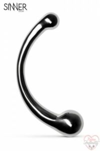 18835_300_gode_metal_the_curvey-sinner_gear.jpg