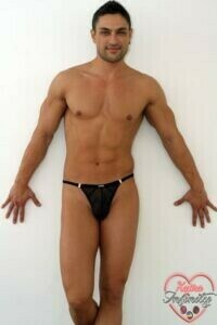 6743_300_string_stripper_malibu_light.jpg