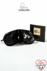 7334_300_blind_passion_mask.jpg